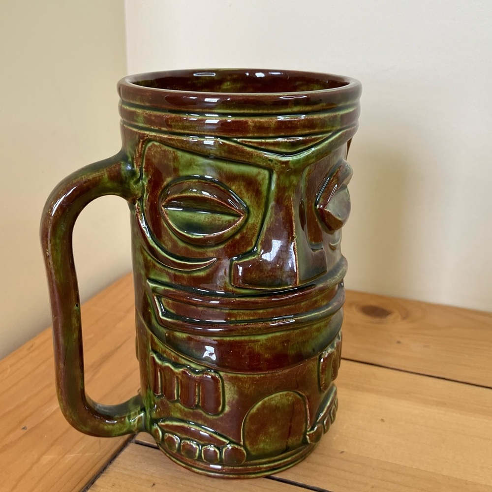 Hawaiian Tiki Double Face Mug Green & Brown Glaze Ceramic Cup with Handle 20 oz